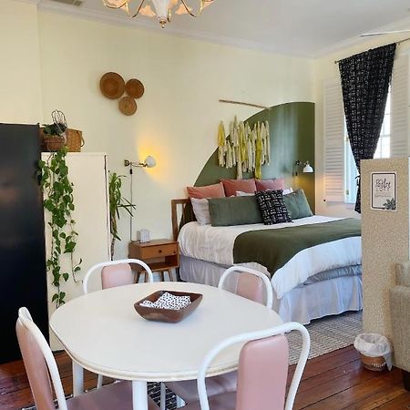 Charming 1885 Parlor Loft Downtown Savannah Stay Екстериор снимка
